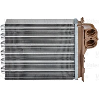 Salona apsildes radiators